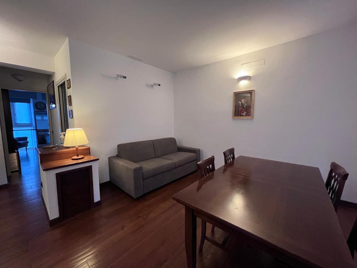 Casa Vacanze Attico Sul Lago Di Lecco, A Due Passi Dal Centro Con Posto Auto Экстерьер фото